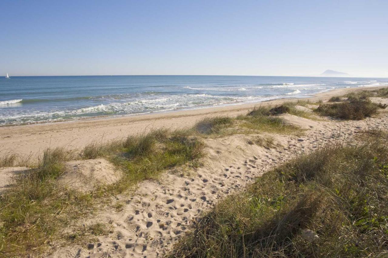 Piles - Apartment - Sleeps 7 - Parking - Seafront Esterno foto