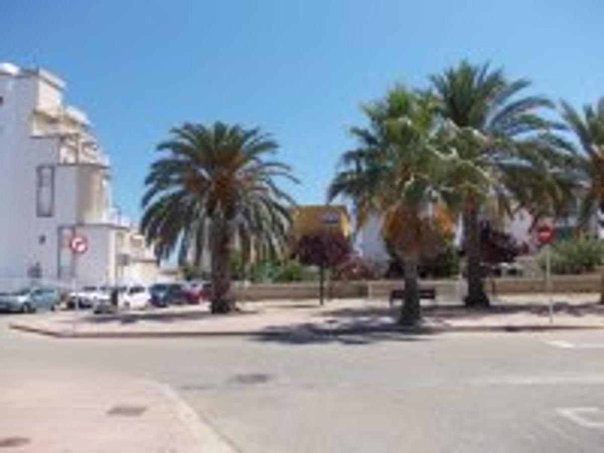 Piles - Apartment - Sleeps 7 - Parking - Seafront Esterno foto